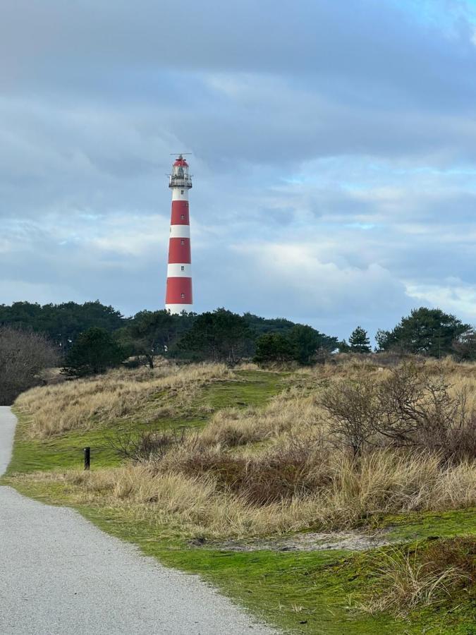 Appartement Ut & Thus, Resort Amelander Kaap Hollum  Bagian luar foto