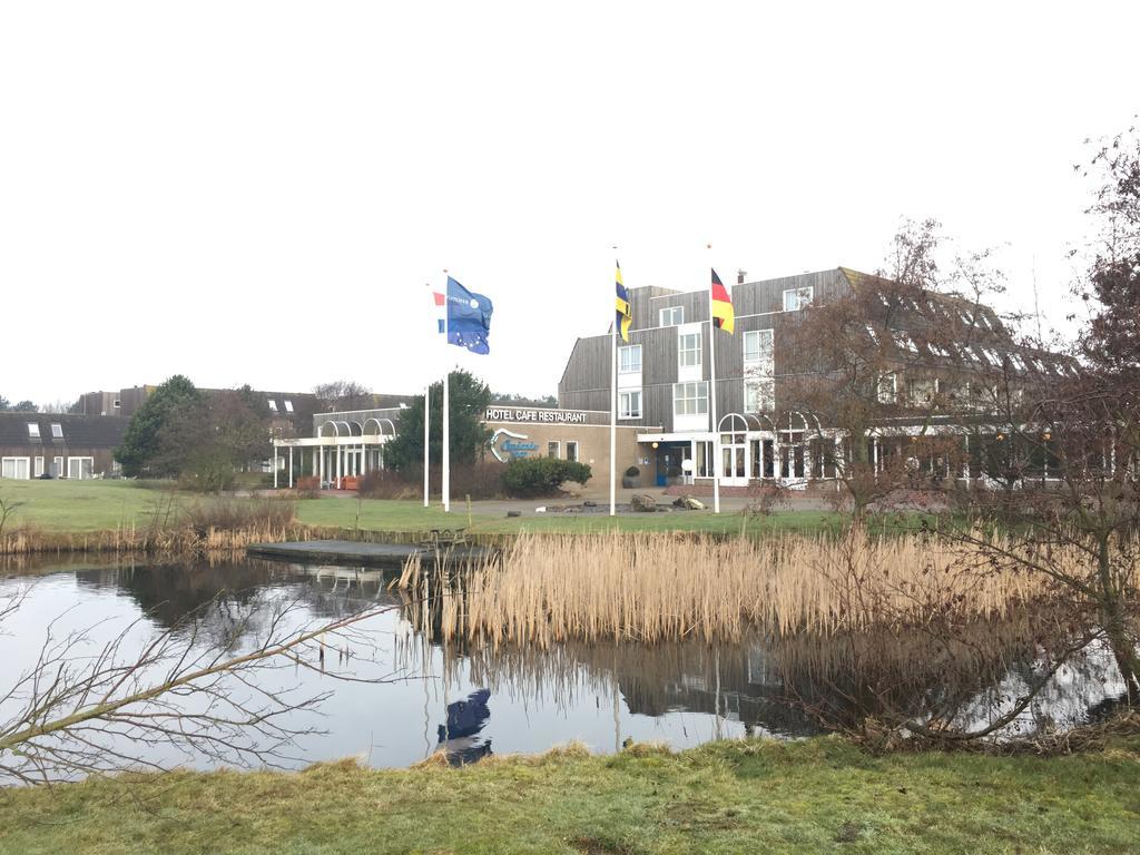 Appartement Ut & Thus, Resort Amelander Kaap Hollum  Bagian luar foto