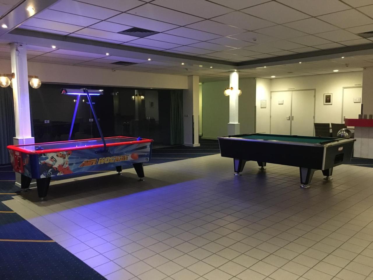 Appartement Ut & Thus, Resort Amelander Kaap Hollum  Bagian luar foto